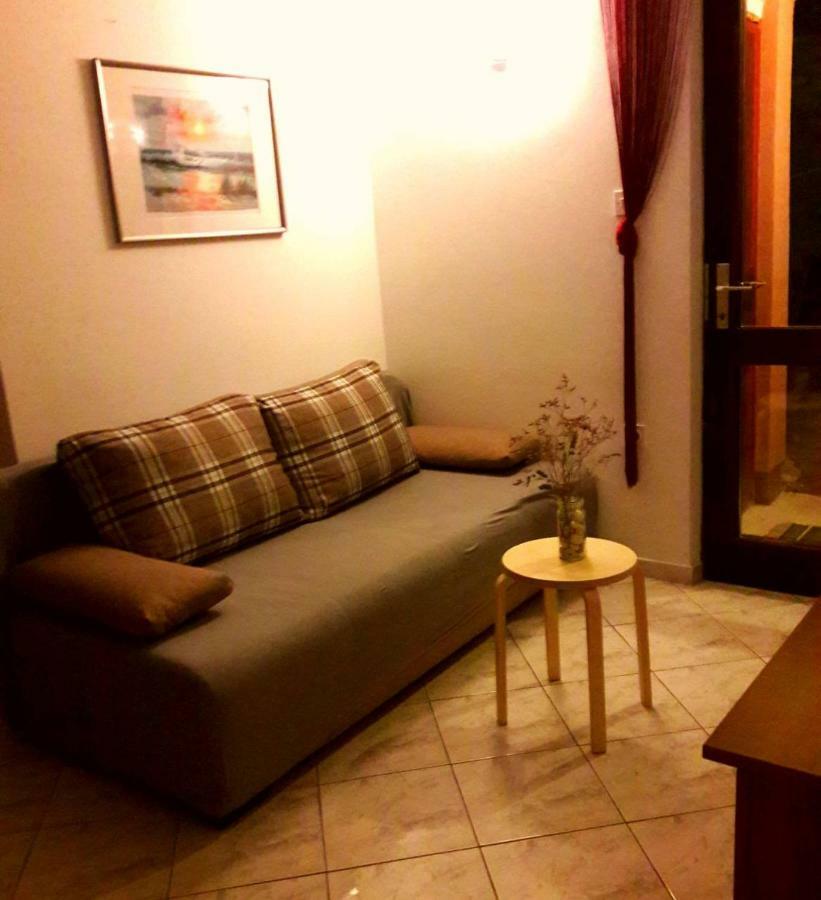 Apartmani Mia Ližnjan Exterior foto